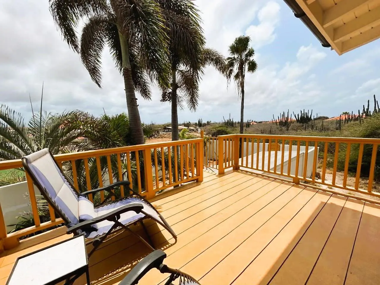 Paradera Palms Apt 2 Διαμέρισμα